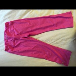 Under Armour Crop Leggings Sz S